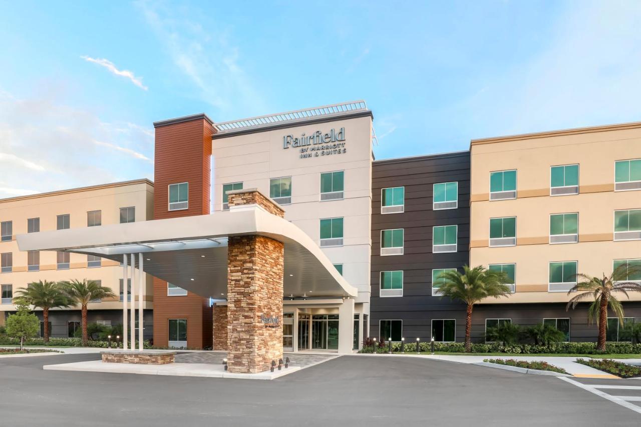 Fairfield By Marriott Inn & Suites Cape Coral North Fort Myers Екстериор снимка